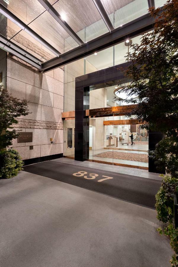 Auberge Vancouver Hotel Exteriör bild